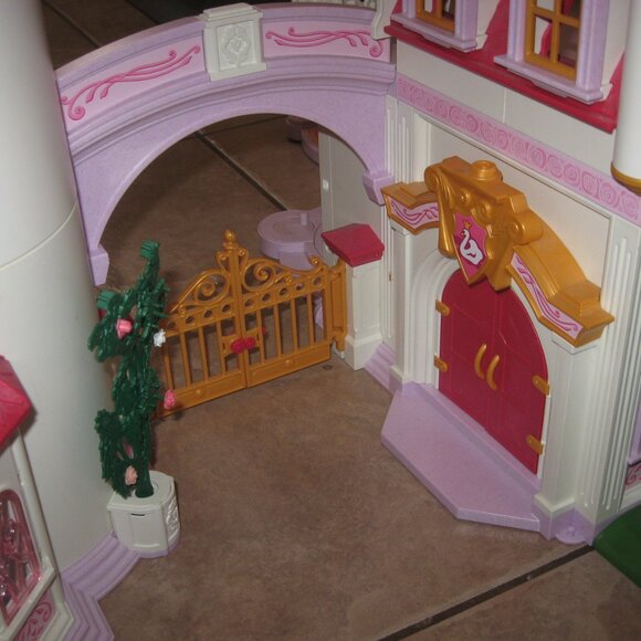 Playmobil 5142 Dream Fantasy Princess Castle - Large Playset Lot - Plus extras - Picture 6 of 16